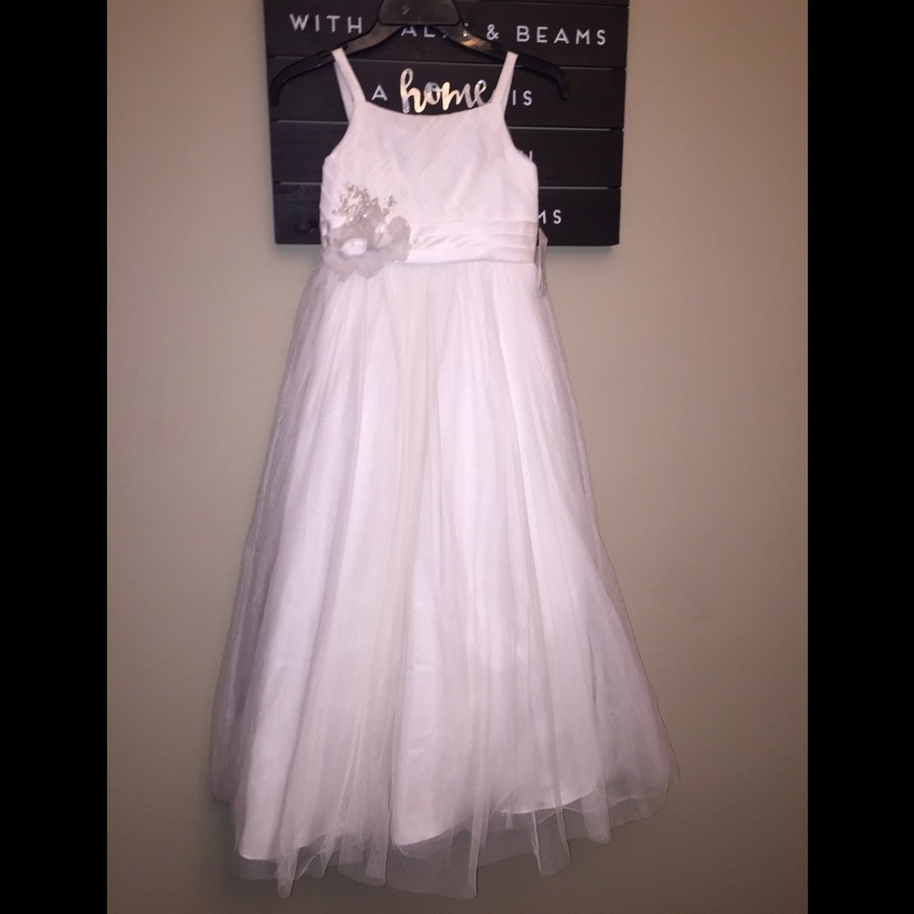 Beautiful white/ivory formal dress